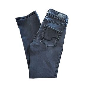 Signature by Levi's Strauss Women's Modern Straight Dark Wash Black W27 x‎ L32
